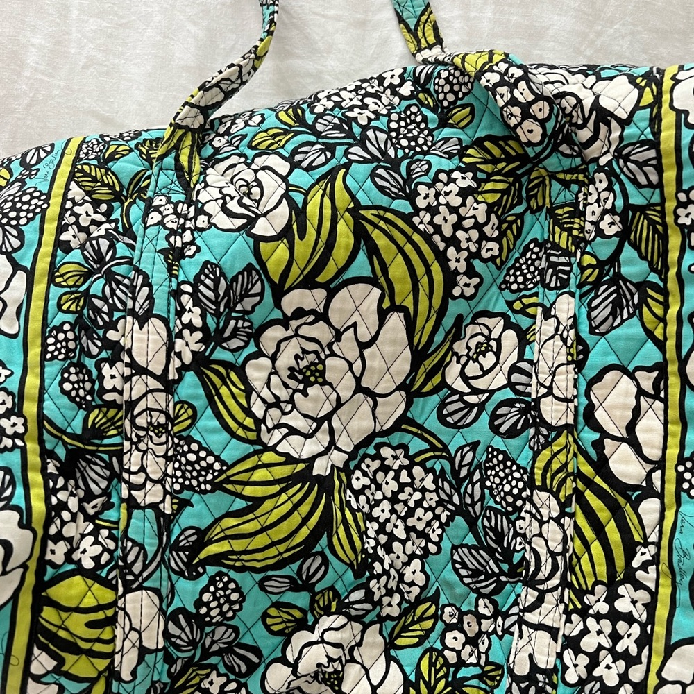 Large Vera Bradley duffel